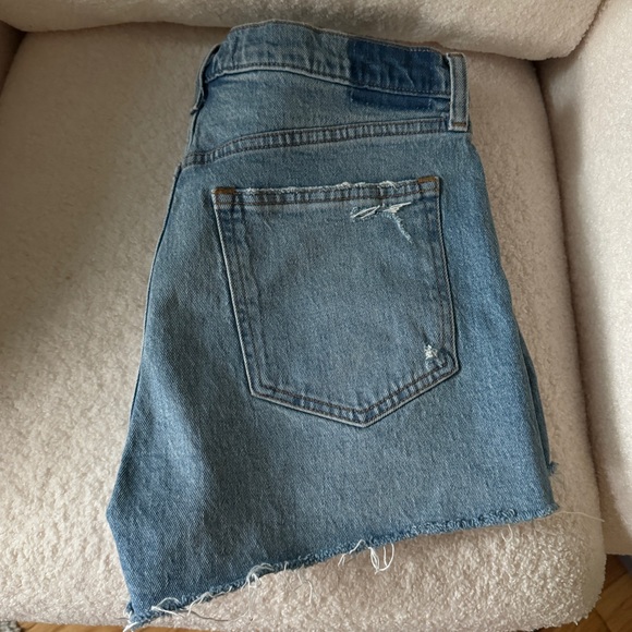 Abercrombie and Fitch The Mom Short High Rise - size 4 - Picture 4 of 4
